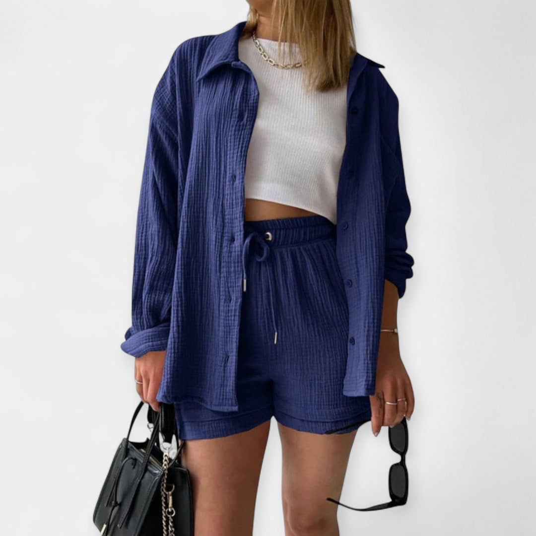 Dvobarvni Poletni Komplet: Majica in Šortke