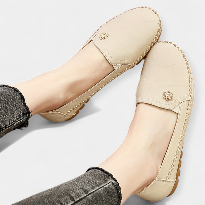 Udobni Slip-On Čevlji z Mehko Podplato