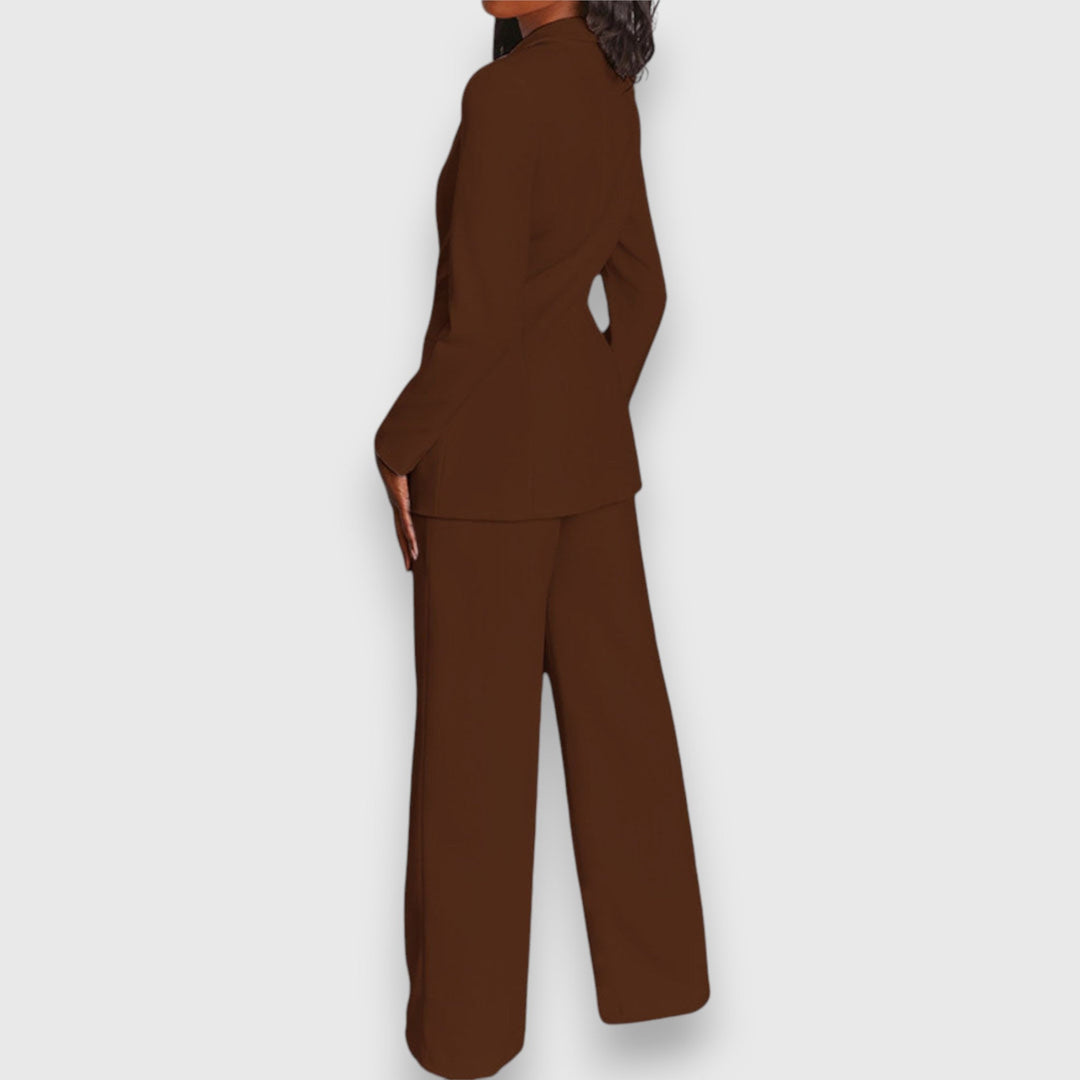 Komplet Elegantnog Blazera za Savršene Izglede