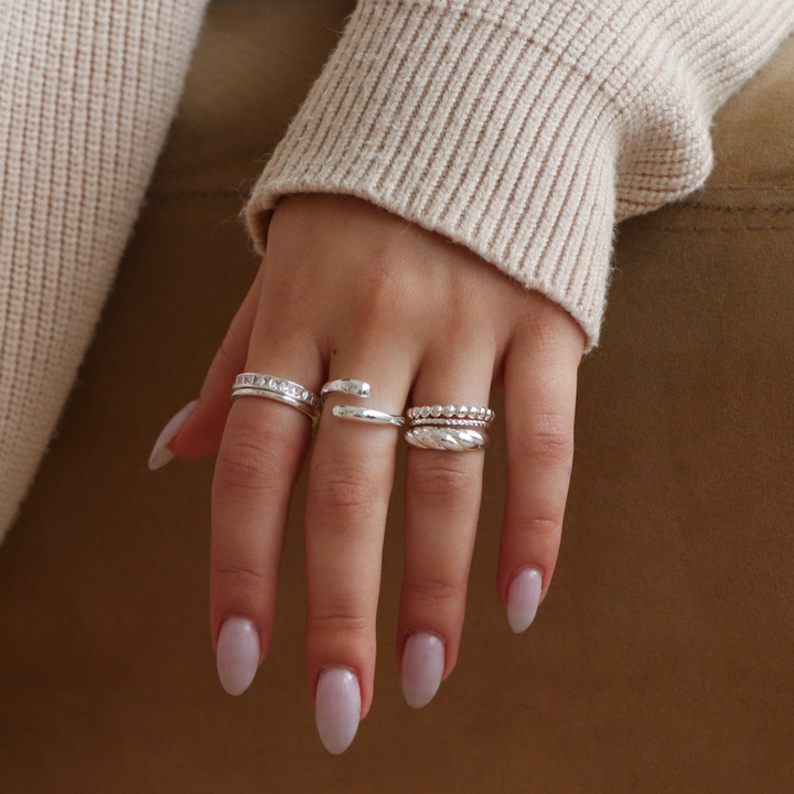 Twisted Ring