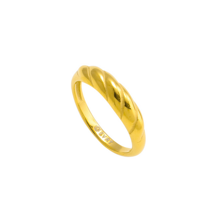 Twisted Ring