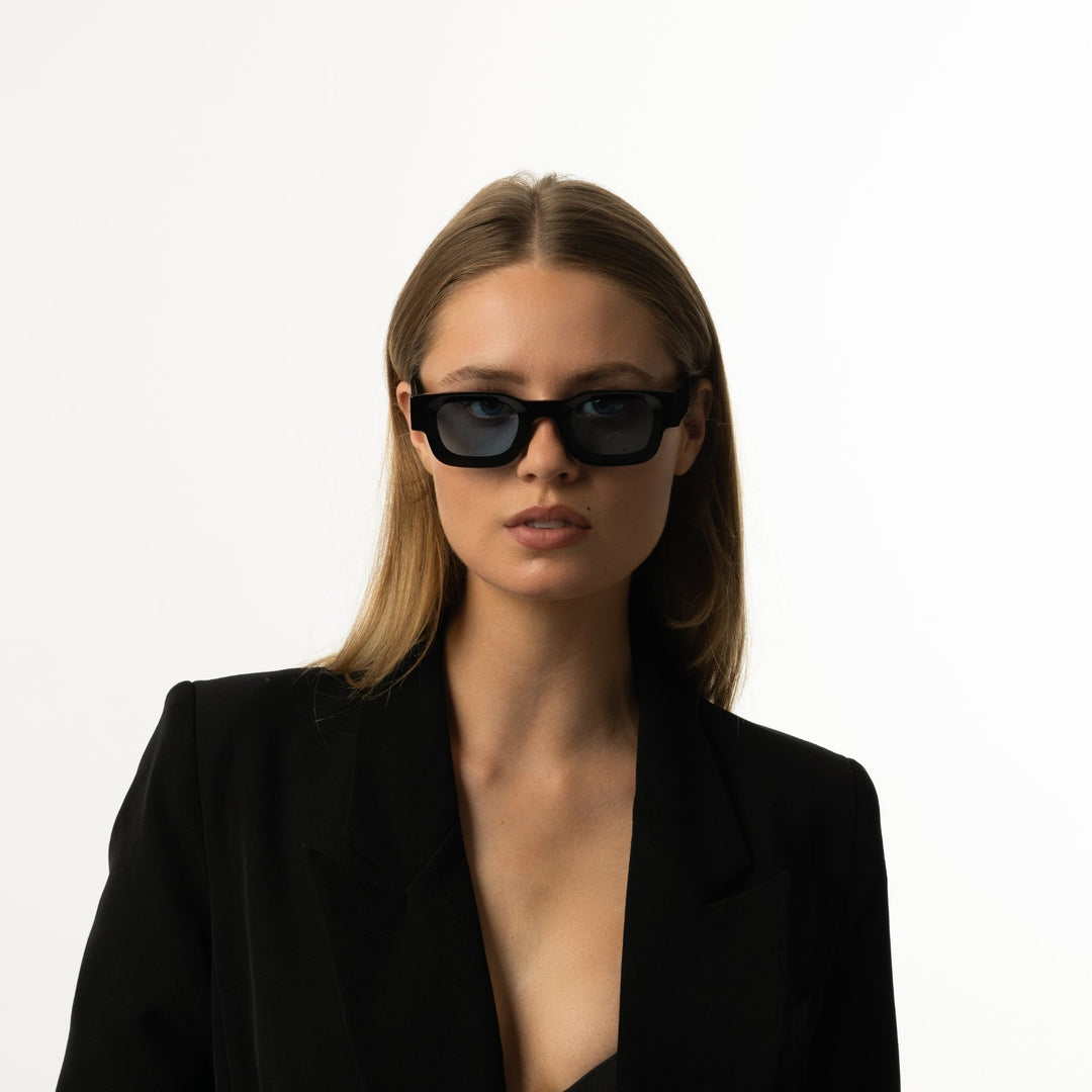 Syros Presents: Eliza