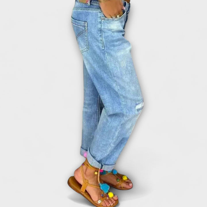 Jeans s komfortno silhueto
