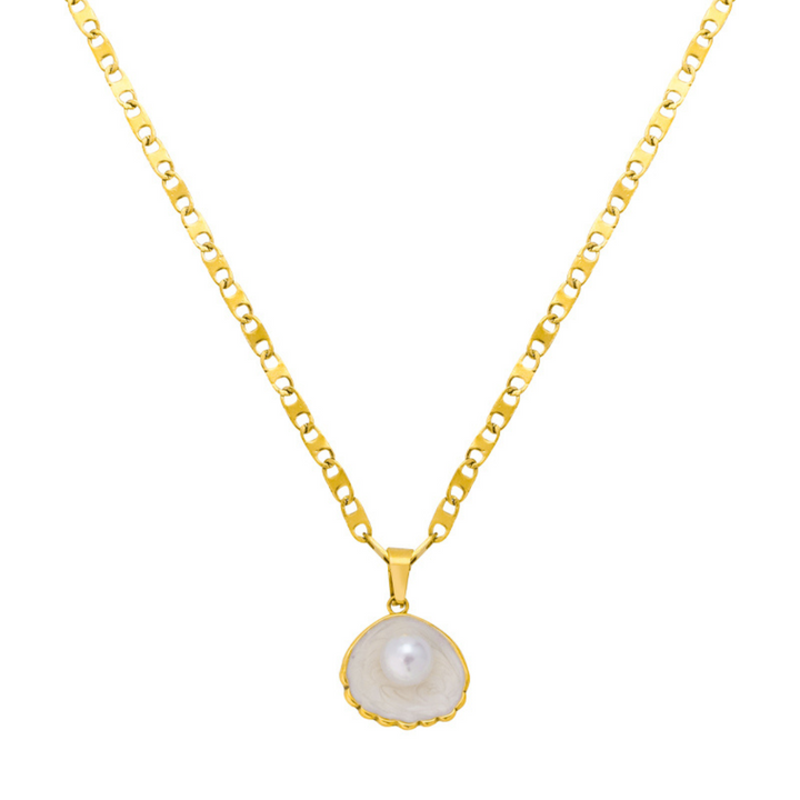 Necklace in Shell Shape