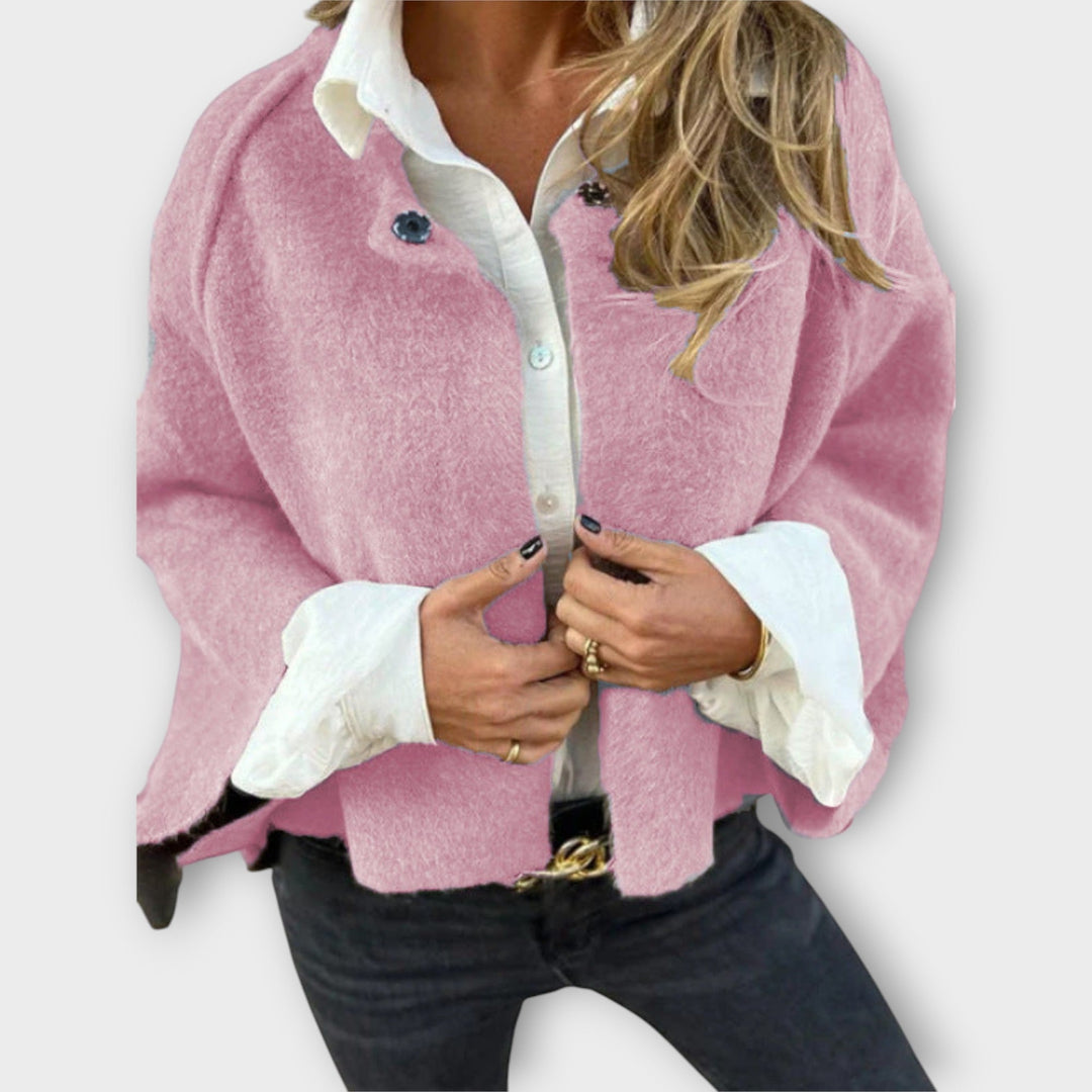 Elegantna jopica z minimalističnim slogom