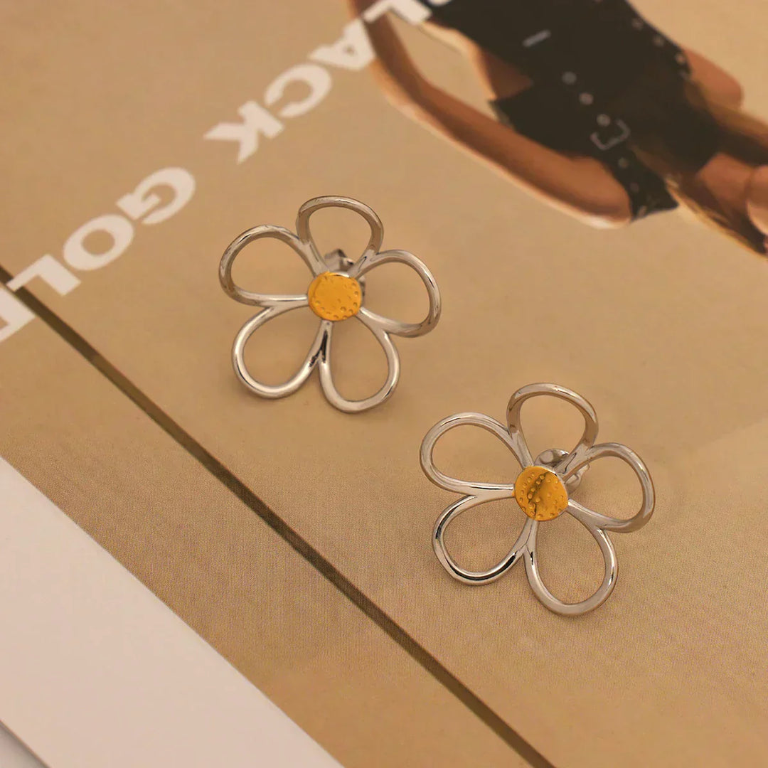 Sončni uhani iz srebra – oblikovanje cvetnih listov