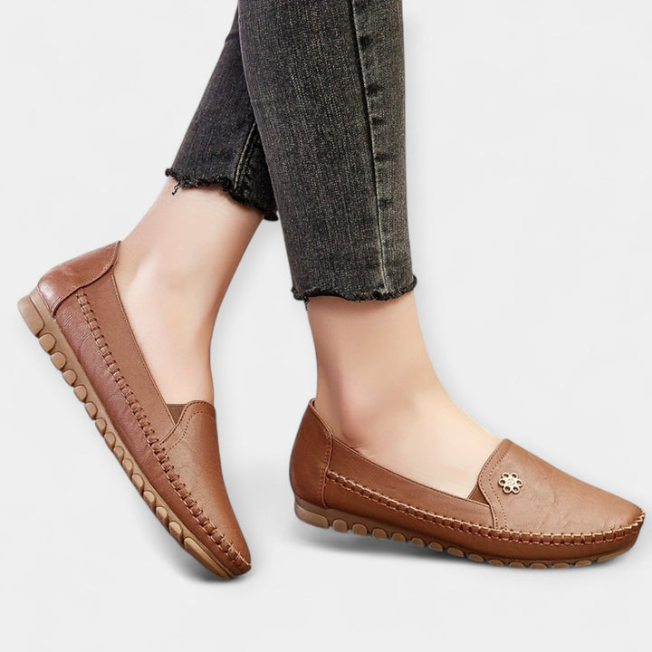 Udobni Slip-On Čevlji z Mehko Podplato