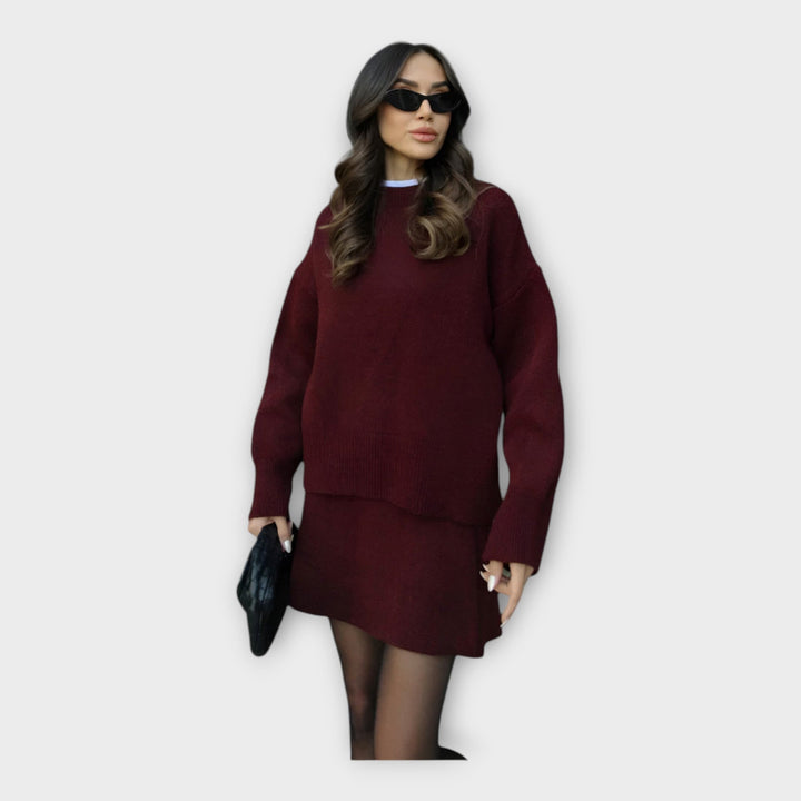 Moderna pletena bluza in krilo set