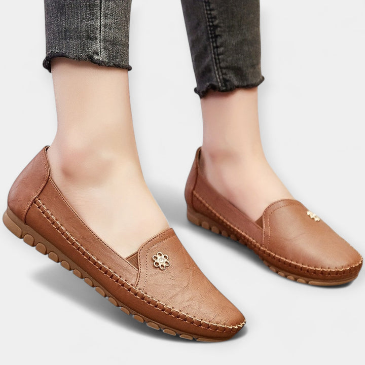 Udobni Slip-On Čevlji z Mehko Podplato