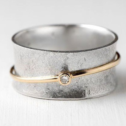 Vintage Srebrn Prstan z Zlato Barvno Črto in Cirkoni