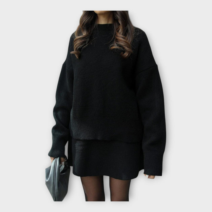 Moderna pletena bluza in krilo set