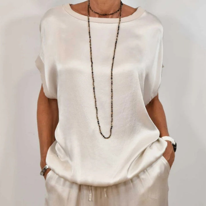 Ruslana Set z Razkošno Udobnostjo