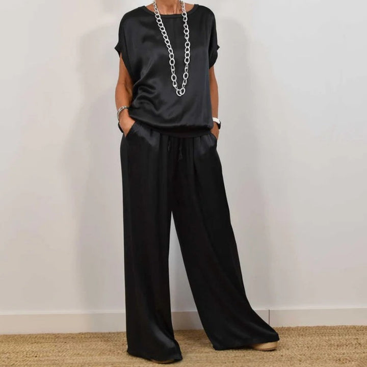 Ruslana Set z Razkošno Udobnostjo