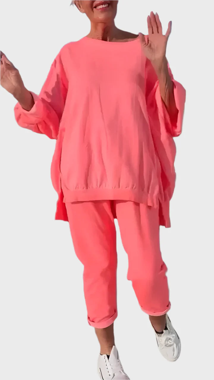 Komplet s krožnim izrezom